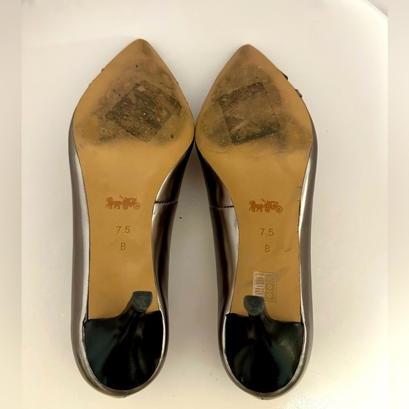 Stunning COACH kitten heels Size 7.5 - Picture 5 of 5